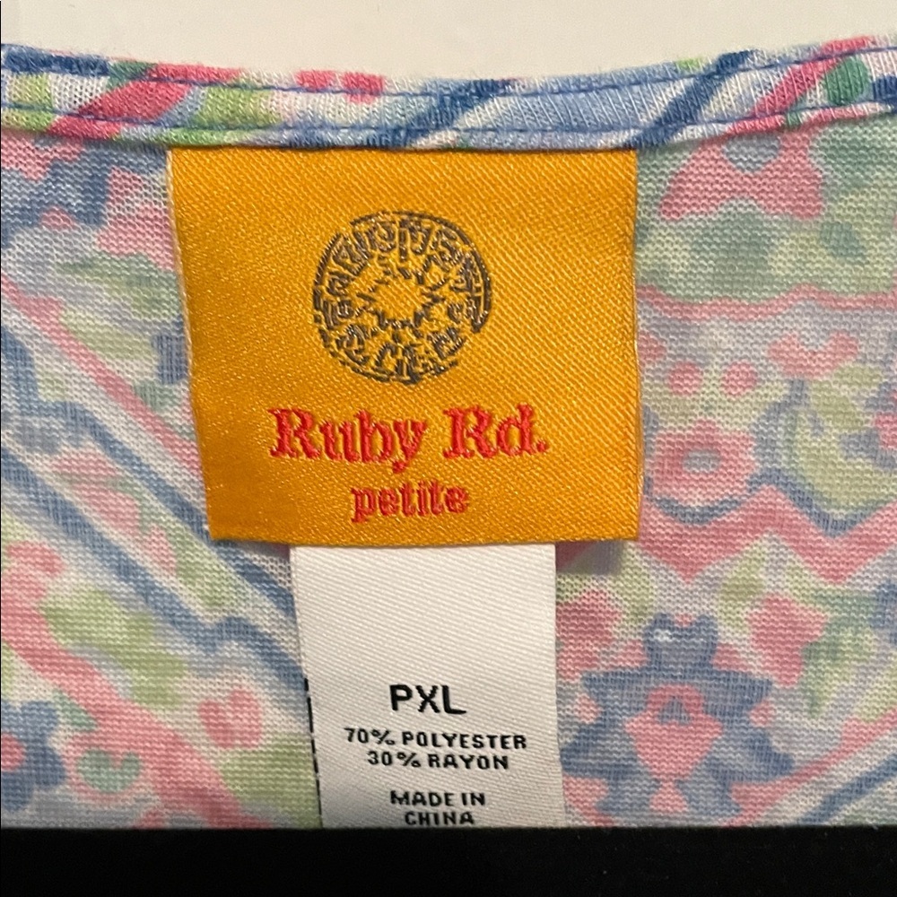 🐥Ruby Rd. Colorful Mosaic Long Sleeve Top - Picture 2 of 4